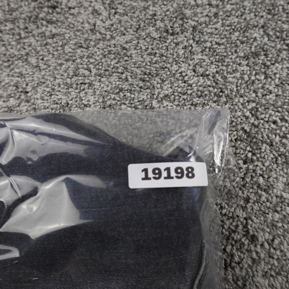 Judy Blue Jeans Womens 3 Black Denim Pants Trouser Mid Rise Skinny Capri Stretch - Picture 12 of 12